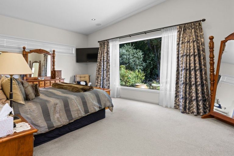 Photo of property in 16 Le Quesnoy Place, Cambridge, 3434