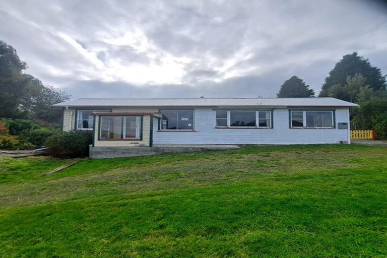 Photo of property in 2270 Papatowai Highway, Maclennan, Owaka, 9586