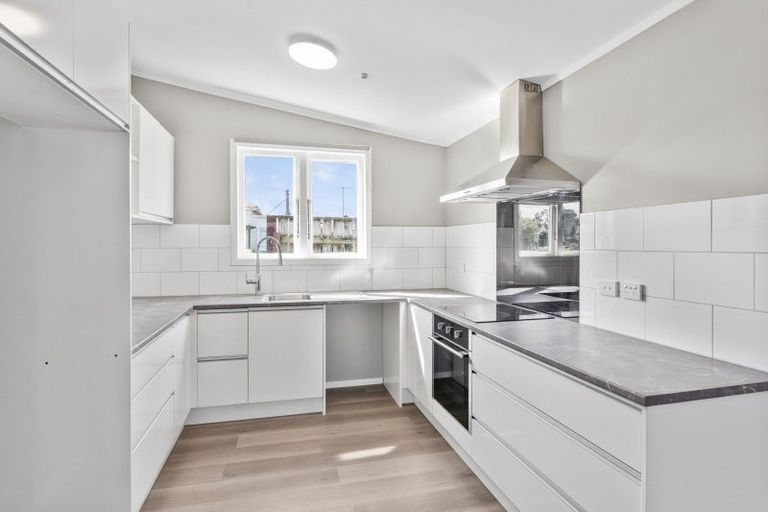 Photo of property in 7 Iti Street, Otaki, 5512