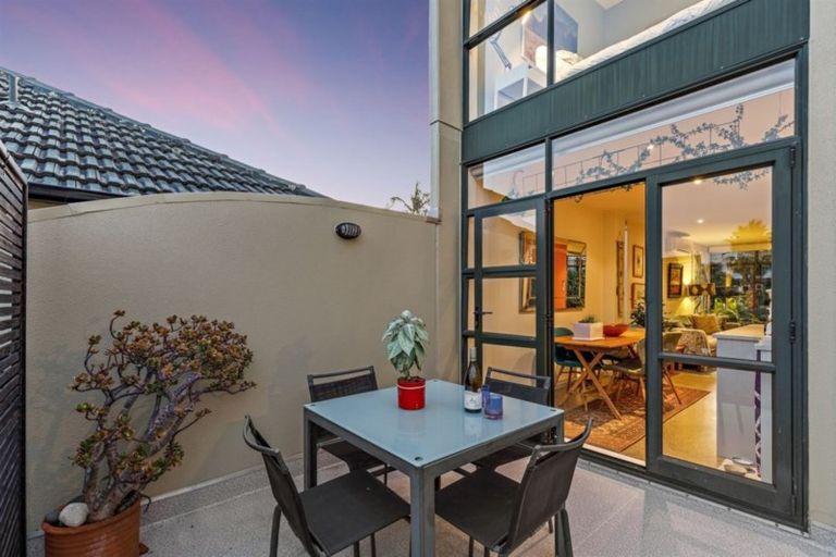 Photo of property in 4/16 Huron Street, Takapuna, Auckland, 0622