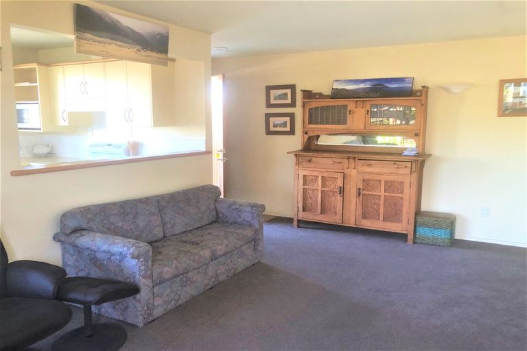 Photo of property in 2a Chalmers Street, Highfield, Timaru, 7910