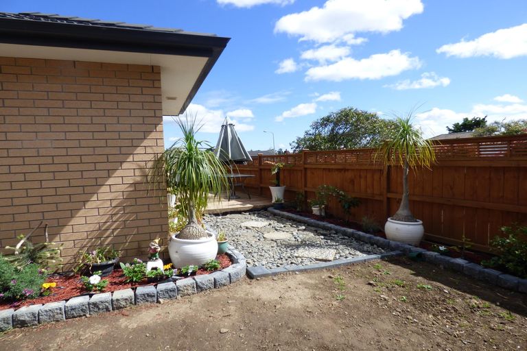 Photo of property in 8 Cambourne Road, Papatoetoe, Auckland, 2025