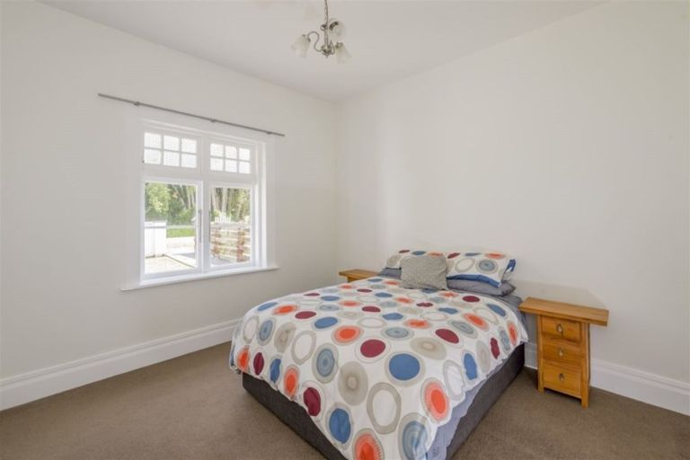 Photo of property in 56b Rahui Road, Otaki, 5512