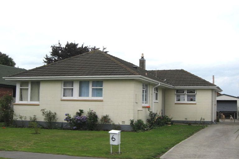 Photo of property in 6 Dalglish Place, Hoon Hay, Christchurch, 8025