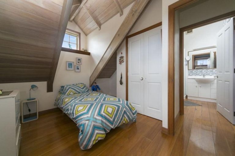 Photo of property in 2 Church Street, Swanson, Auckland, 0612