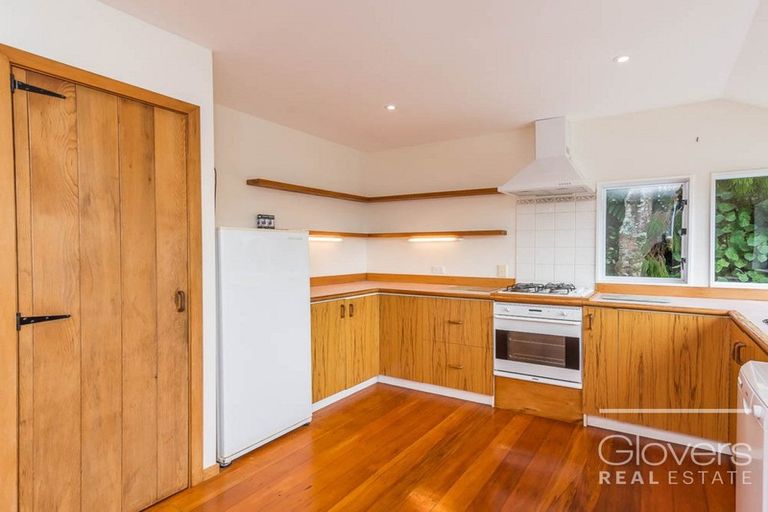 Photo of property in 156 Piha Road, Piha, New Lynn, 0772