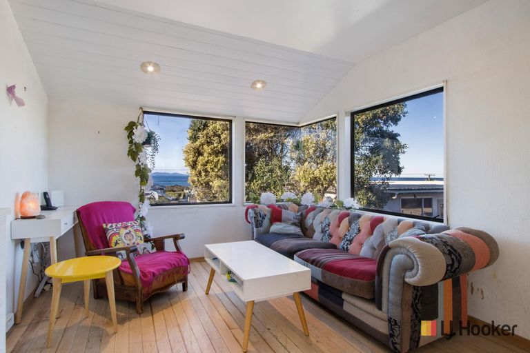 Photo of property in 196 Seaforth Road, Waihi Beach, 3611