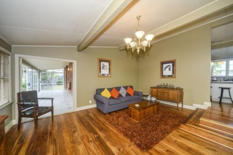 Photo of property in 546 Pioneer Highway, Highbury, Palmerston North, 4412