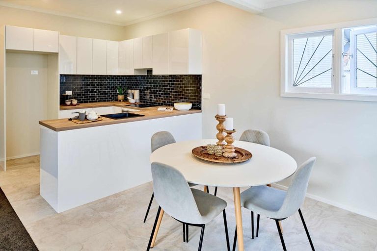 Photo of property in 8 Huia Street, Petone, Lower Hutt, 5012