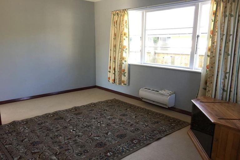 Photo of property in 11 Centennial Avenue, Riccarton, Christchurch, 8041