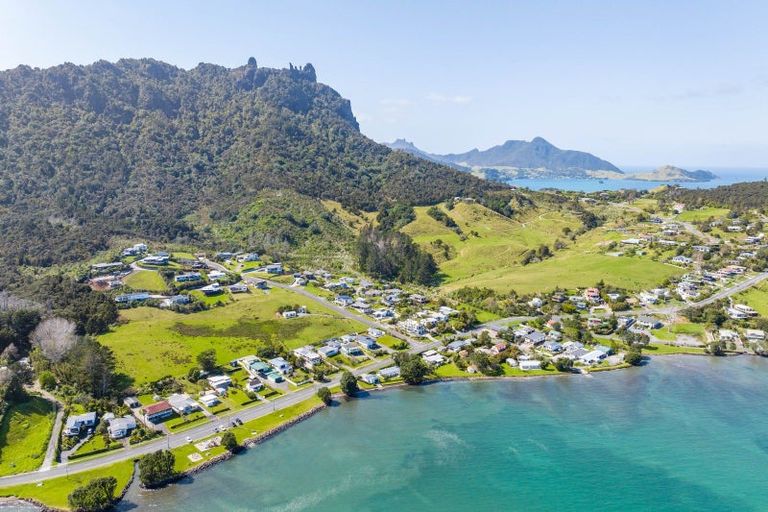 Photo of property in 2050 Whangarei Heads Road, Whangarei Heads, Whangarei, 0174