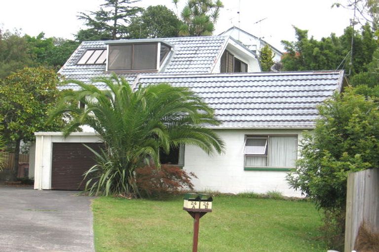 Photo of property in 2/24 Glenwood Avenue, Birkenhead, Auckland, 0626