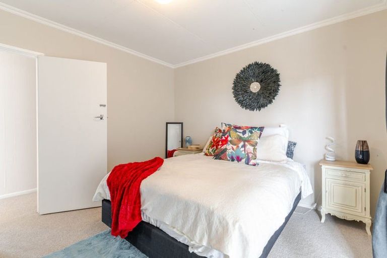 Photo of property in 99 Broadway, Carterton, 5713