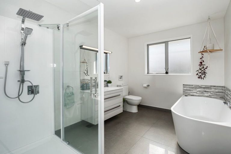 Photo of property in 6 Harper Way, Minden, Tauranga, 3179
