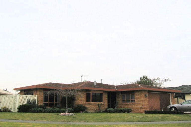 Photo of property in 6 Cheval Place, Taradale, Napier, 4112