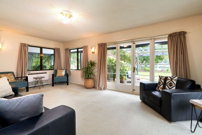 Photo of property in 609 Roberts Street, Hastings, 4122