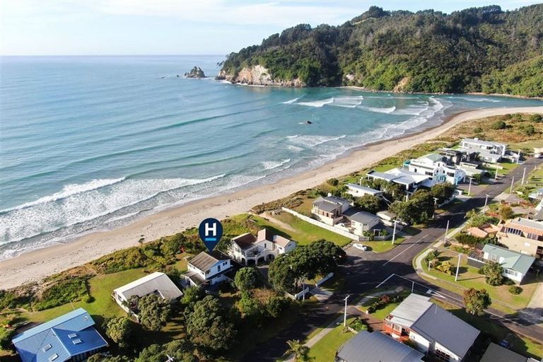 Photo of property in 100 Tangaroa Road, Whangamata, 3620