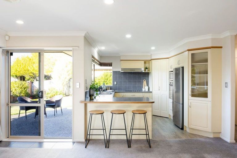 Photo of property in 2 Miers Glade, Rototuna North, Hamilton, 3210