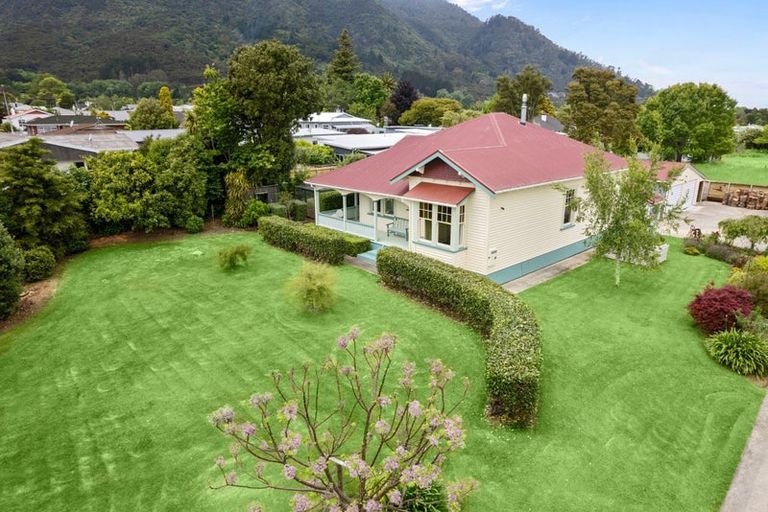 Photo of property in 5 Hikutaia Street, Te Aroha, 3320
