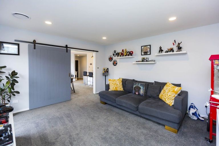 Photo of property in 23 Salisbury Crescent, Wallaceville, Upper Hutt, 5018