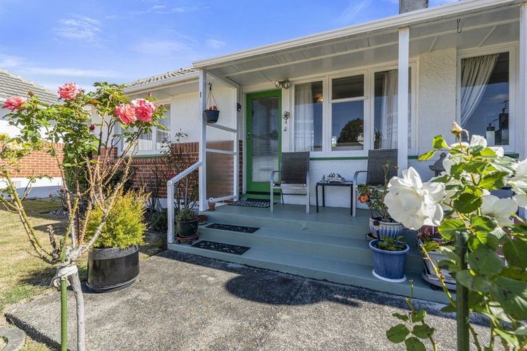 Photo of property in 1/14 Totara Street, Trentham, Upper Hutt, 5018