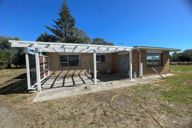 Photo of property in 72 Vista Road, Ohau, Levin, 5570