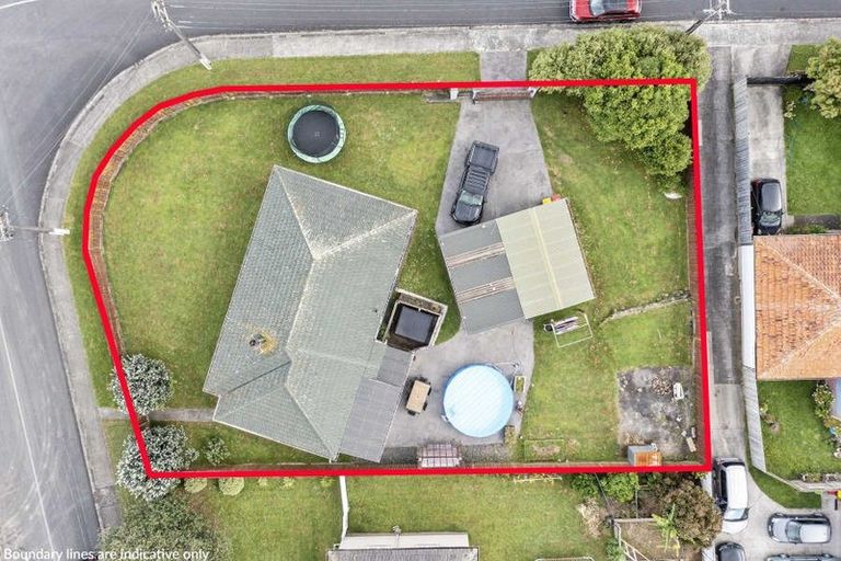 Photo of property in 47 Arimu Road, Papakura, 2110