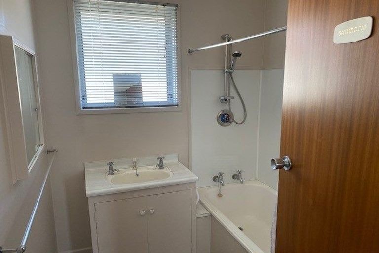 Photo of property in 304 Market Street South, Hastings, 4122