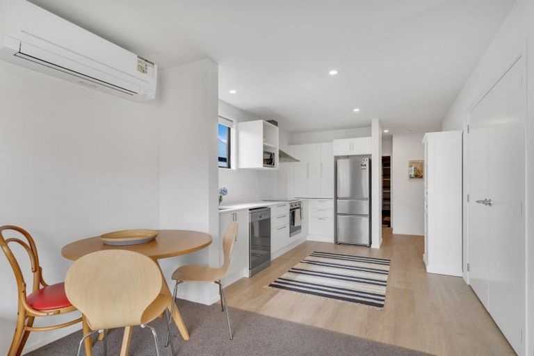 Photo of property in 5/20 Ballinger Place, Carterton, 5713