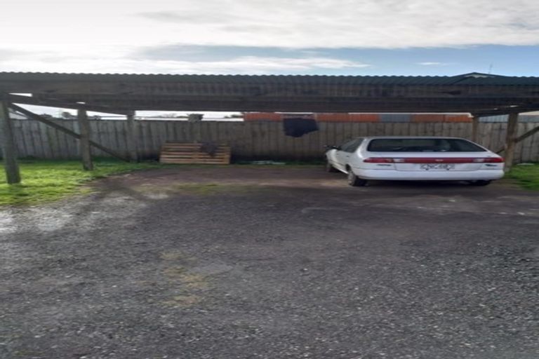 Photo of property in 1/62 Swaffield Road, Papatoetoe, Auckland, 2025