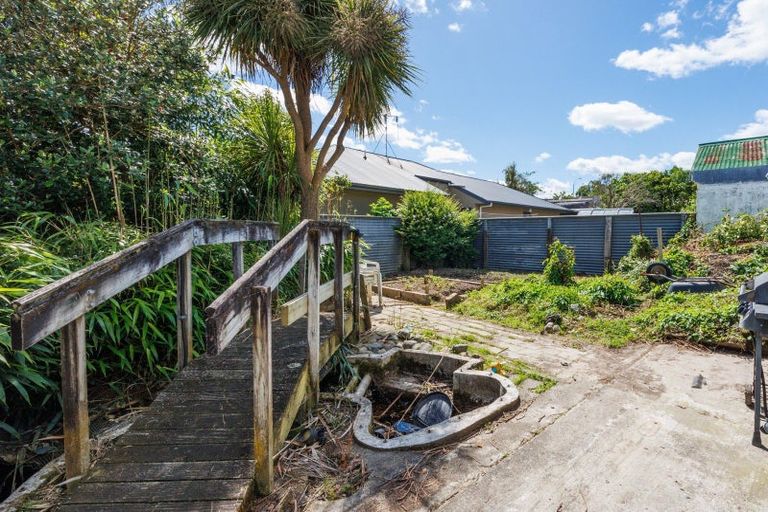 Photo of property in 97 Churchill Avenue, Hokowhitu, Palmerston North, 4410