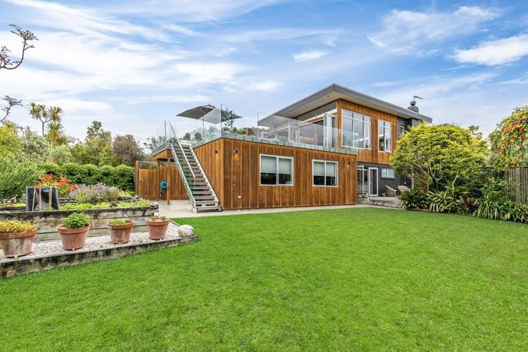 Photo of property in 85 Aberdeen Road, Castor Bay, Auckland, 0620