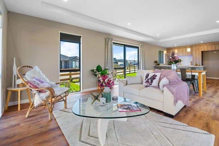 Photo of property in 2 Kotua Street, Woodend, 7610