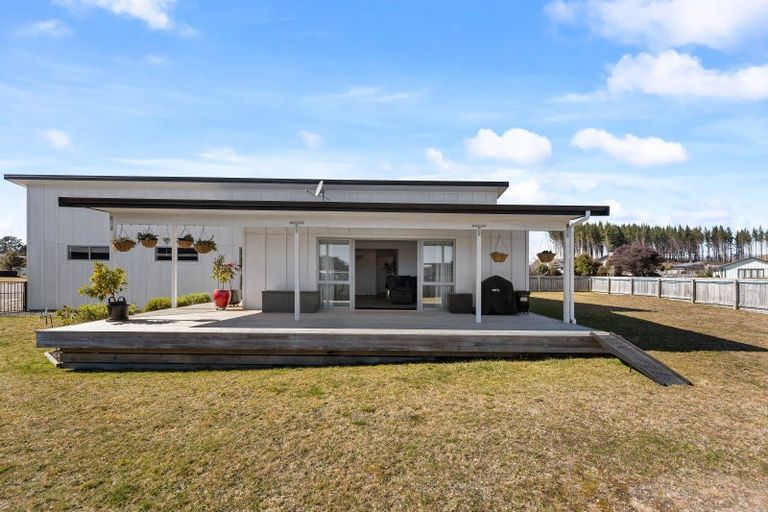 Photo of property in 19 Wai Matangi Place, Motuoapa, Turangi, 3382