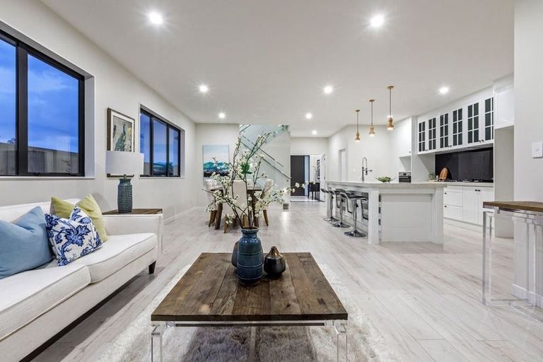 Photo of property in 22 Thomas Rielly Avenue, Hobsonville, Auckland, 0616