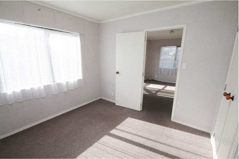 Photo of property in 563 Weymouth Road, Weymouth, Auckland, 2103