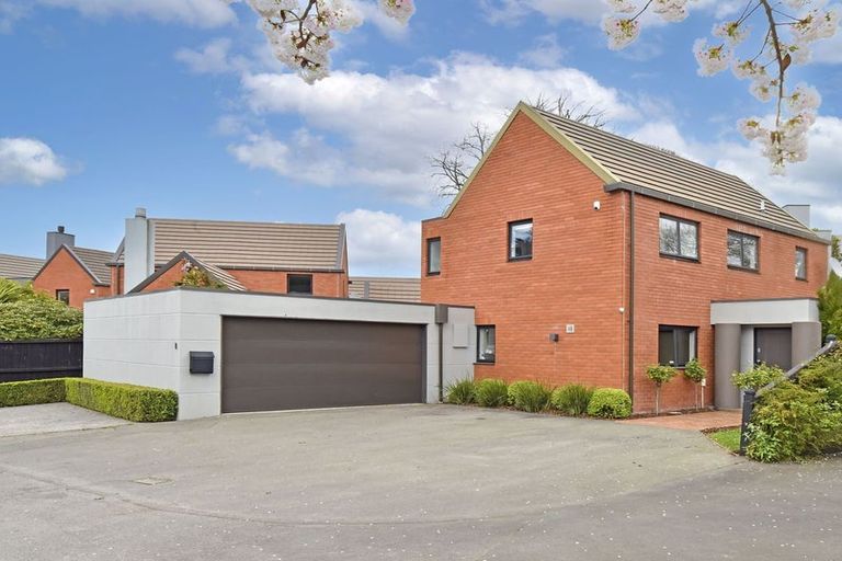 Photo of property in 8 Haineswood Lane, Sockburn, Christchurch, 8042