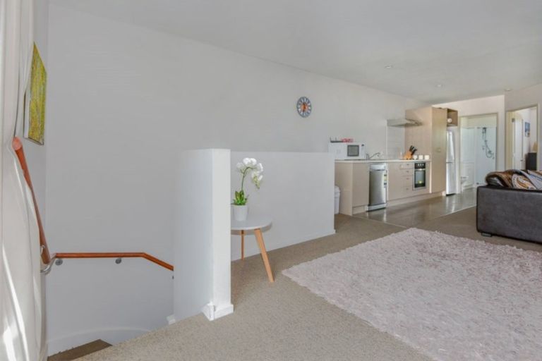 Photo of property in 3/75 Thackeray Place, Waltham, Christchurch, 8023