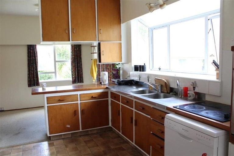 Photo of property in 222b Old Farm Road, Hamilton East, Hamilton, 3216