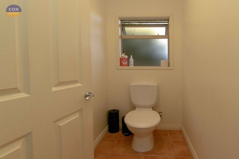 Photo of property in 52 Neeve Road, Taradale, Napier, 4112