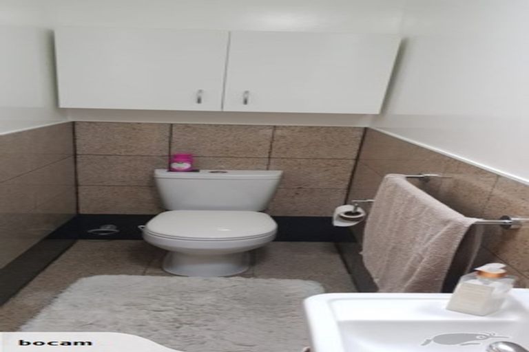 Photo of property in 10 Waimoko Glen, Swanson, Auckland, 0612