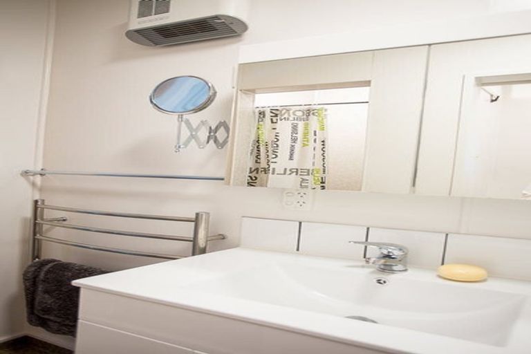 Photo of property in 14a Farley Street, Kaikorai, Dunedin, 9010