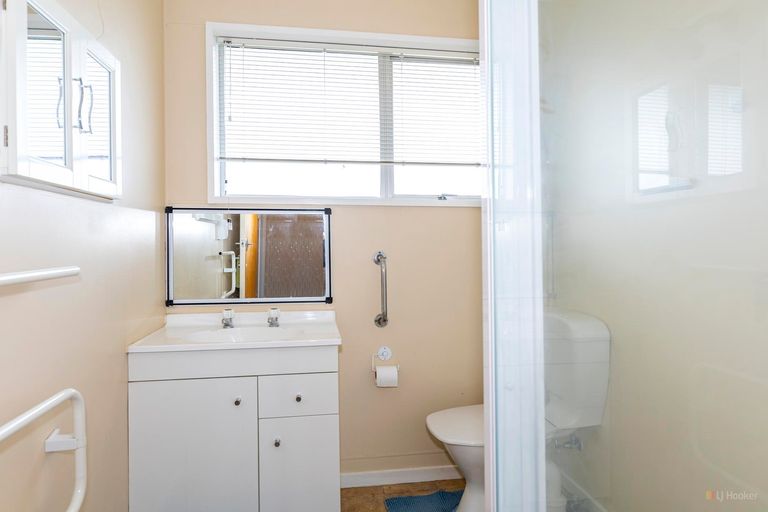 Photo of property in 2/34 Jackson Street, West End, Timaru, 7910