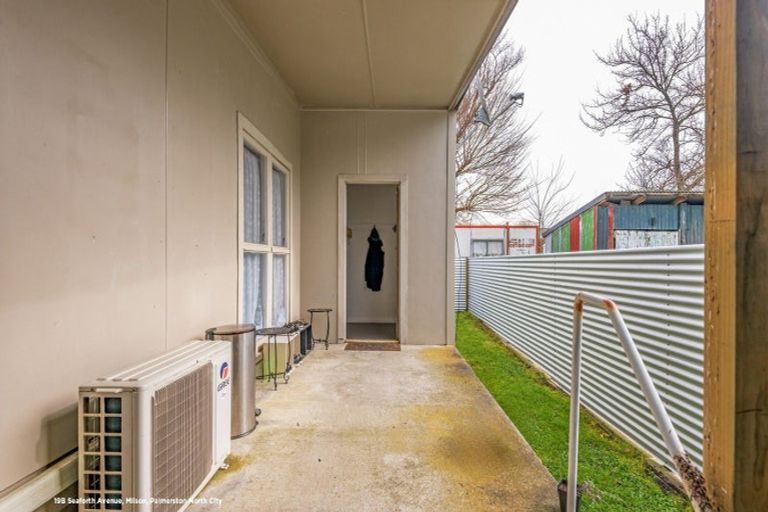 Photo of property in 19 Seaforth Avenue, Milson, Palmerston North, 4414