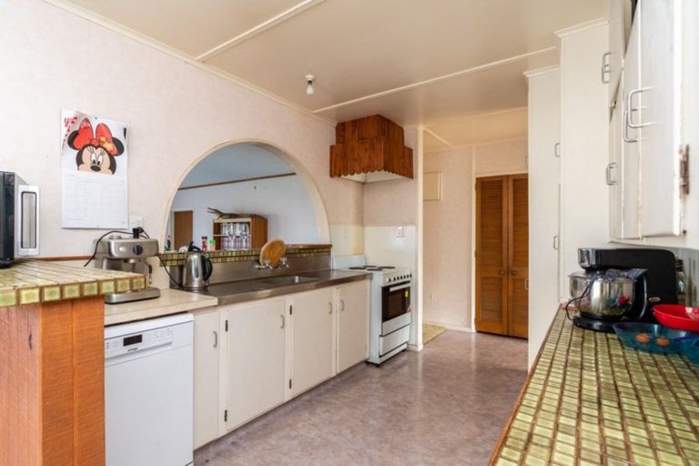 Photo of property in 15 Saint Marys Road, Waipu, 0510