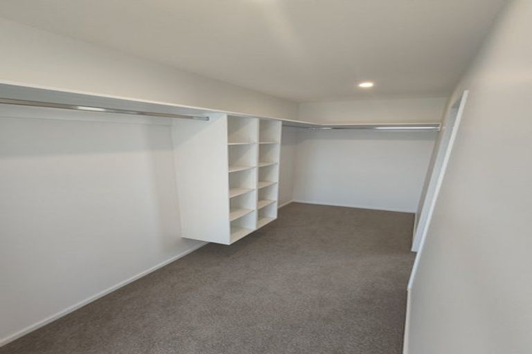 Photo of property in 21 Dray Place, Halswell, Christchurch, 8025