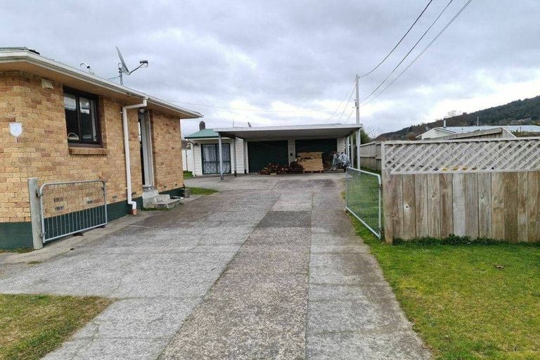 Photo of property in 5 Lisa Crescent, Mangakakahi, Rotorua, 3015