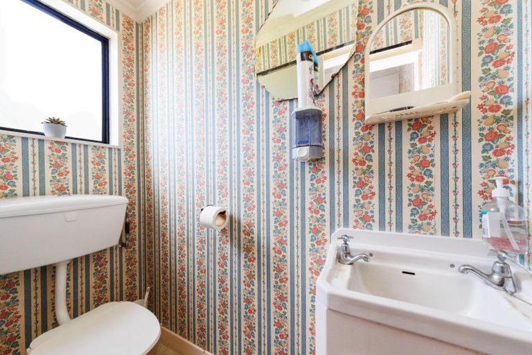 Photo of property in 138-142 Walkers Road, Longburn, Palmerston North, 4477