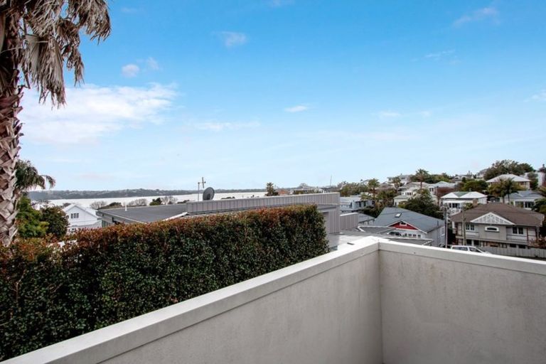 Photo of property in 10 Wallace Street, Herne Bay, Auckland, 1011