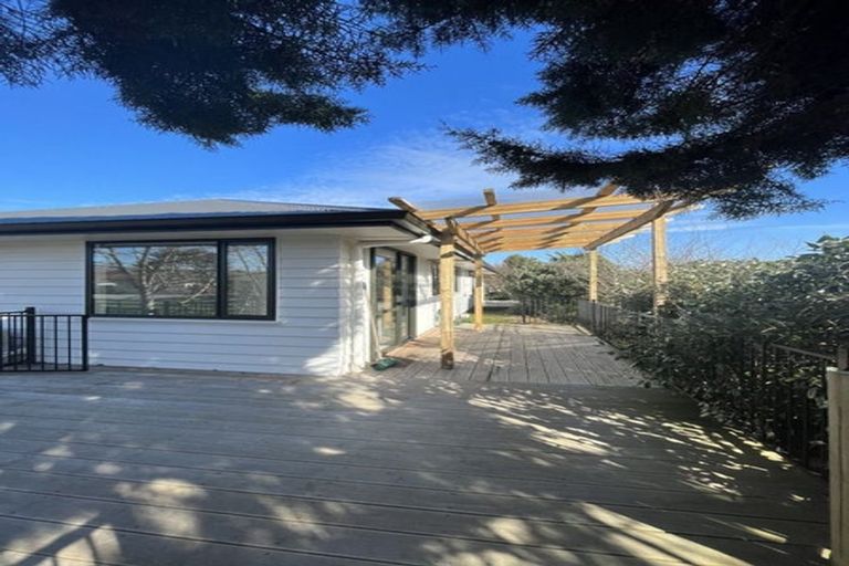 Photo of property in 21 Milne Road, Mangakakahi, Rotorua, 3015